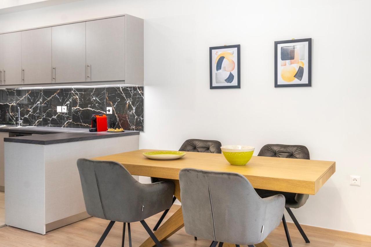 Apartment 2 Bedroom With Dream Balcony Athens