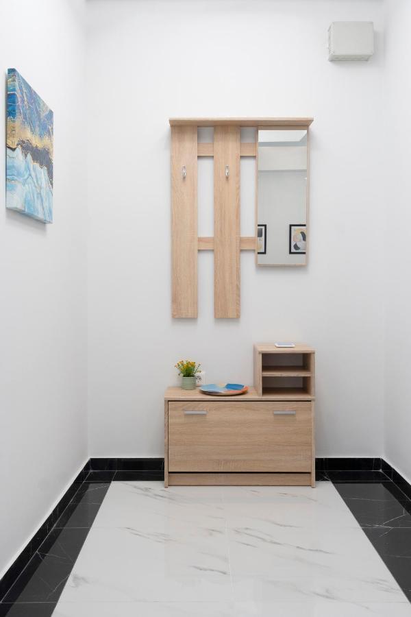 2 Bedroom With Dream Balcony *