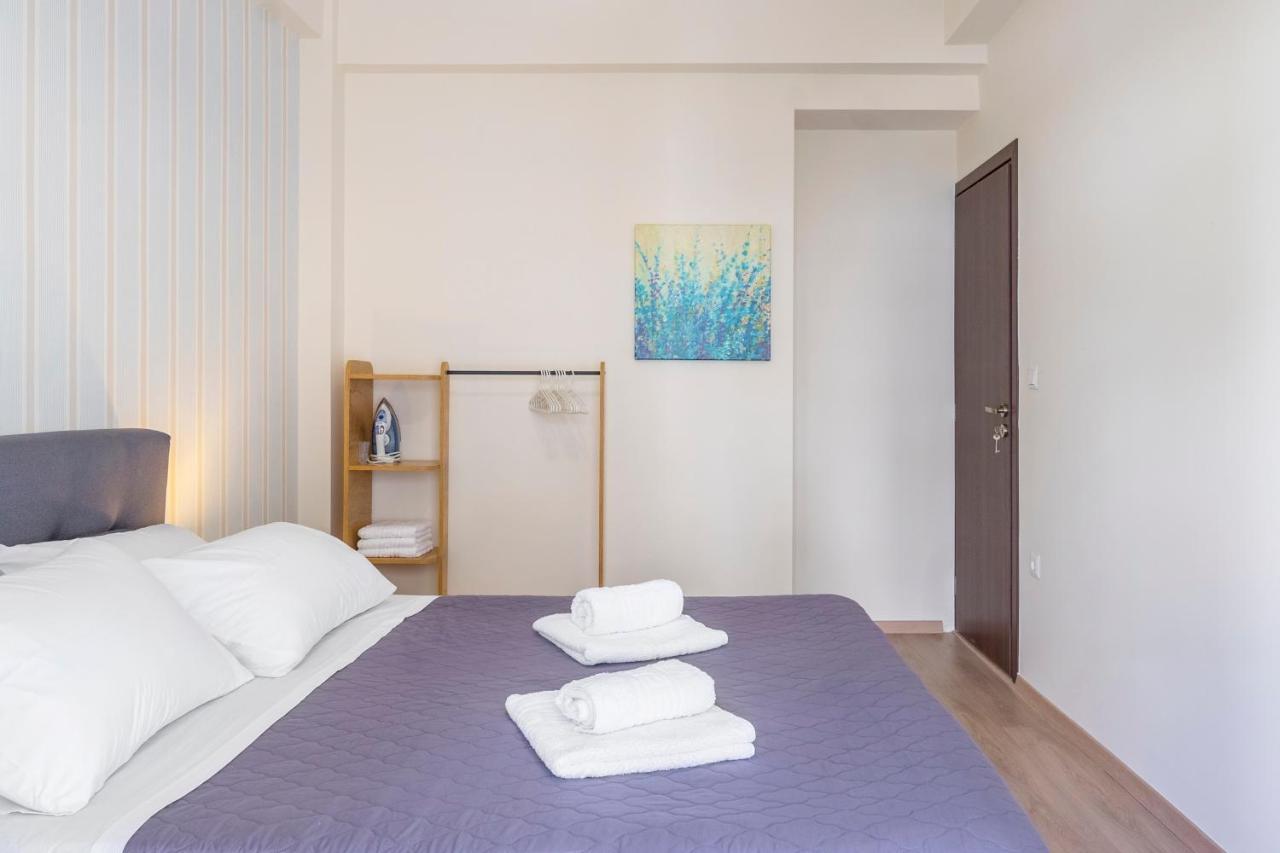2 Bedroom With Dream Balcony Apartment Athens